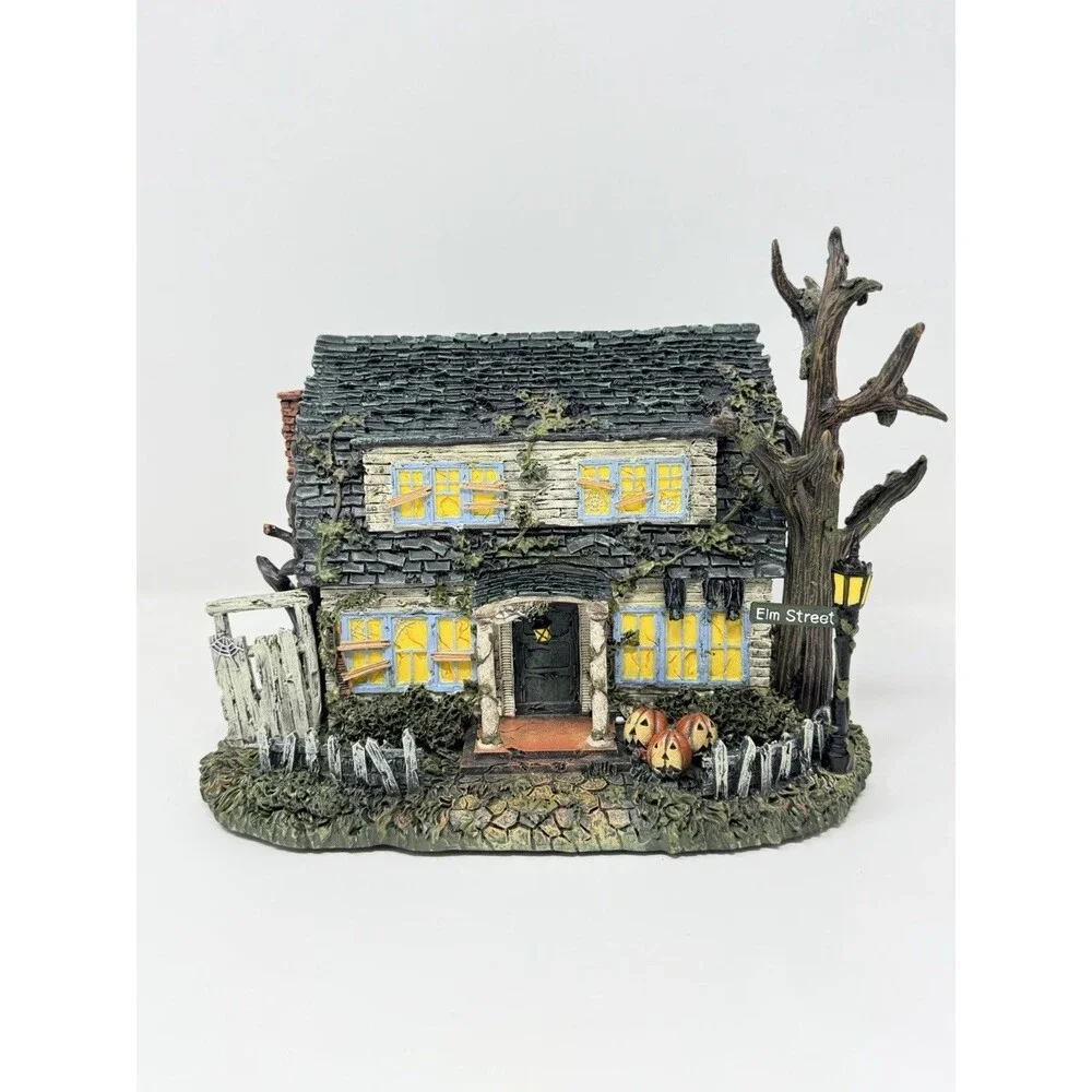 Hawthorne Village Nightmare on Elm Street 842 Elm St Village of Horror Box COA